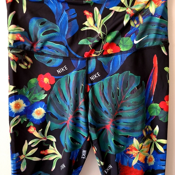 Nike tropical legging with mesh L - Picture 8 of 8